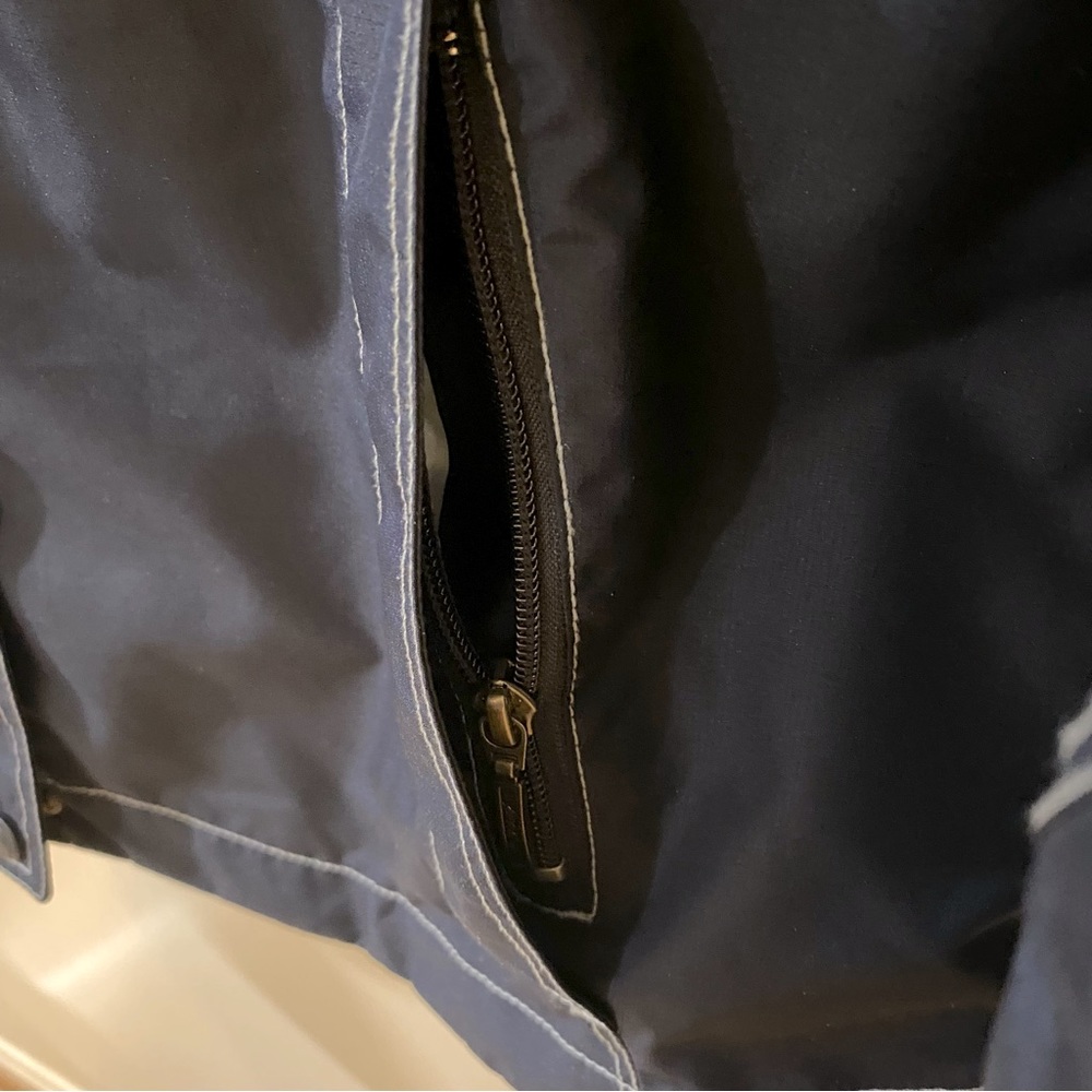 Eddie Bauer Hooded Rain Jacket M - Picture 6 of 6